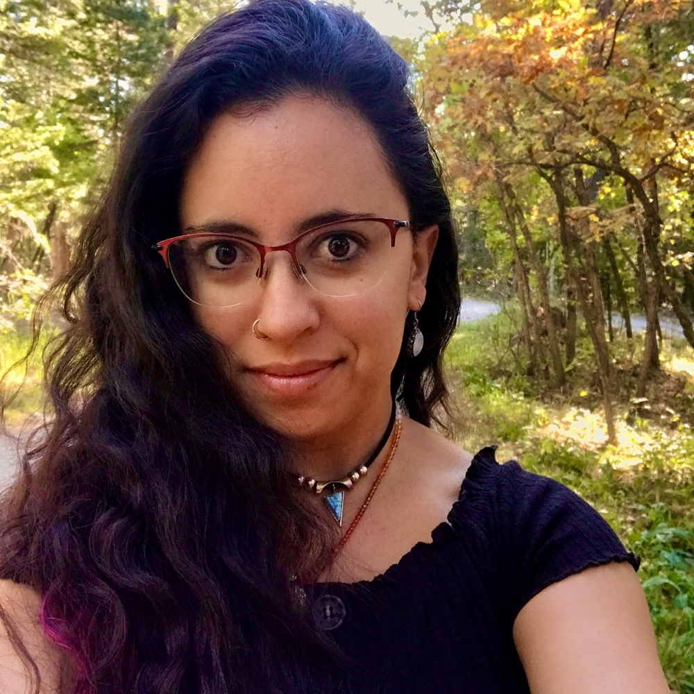 Meet your Posher, Salena
